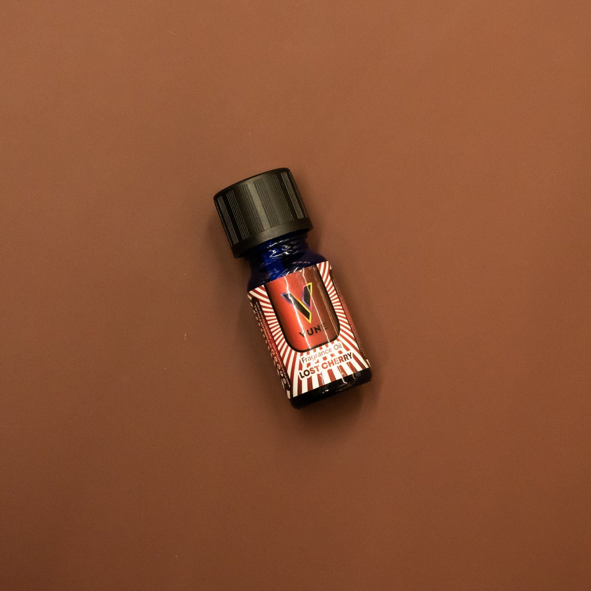 Vune Chromatic Noir Opium Fragrance Oil - Vune Essence